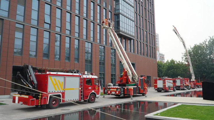 1634628859329066451.jpg 消防演练6.jpg