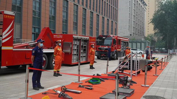 1634628971301027516.jpg 消防演练8.jpg