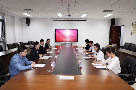 1600907215623039699.jpg 1600862825535017439.jpg