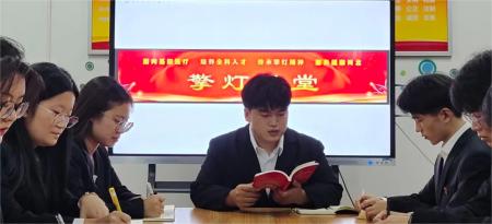 1698222170864068283.jpg 郭鑫(1).jpg