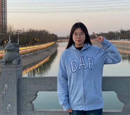 1698222182123071008.jpg 张凤佳(1).jpg