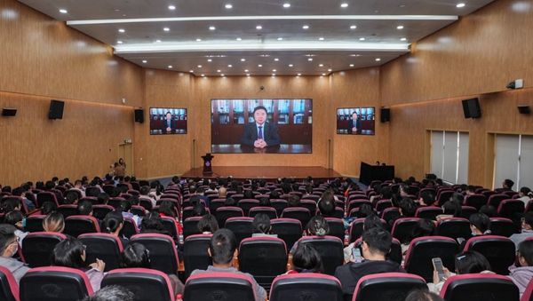 1762828091349057484.jpg a15d2dee1ifa2f52004f439749e4c597.jpg