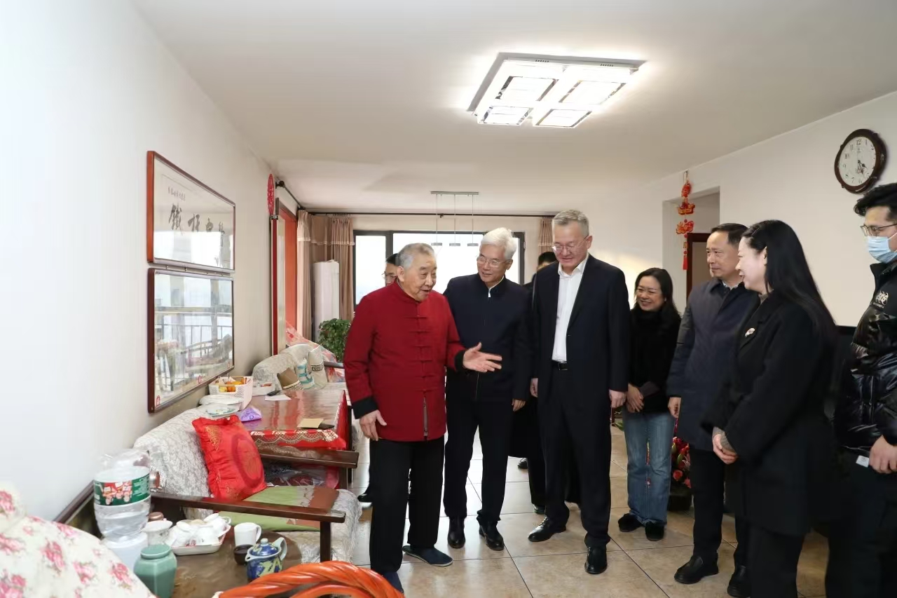 1737607720093052126.jpg 1737607720093052126.jpg