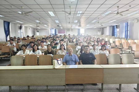 1752849394683084193.jpg 王立轩.jpg