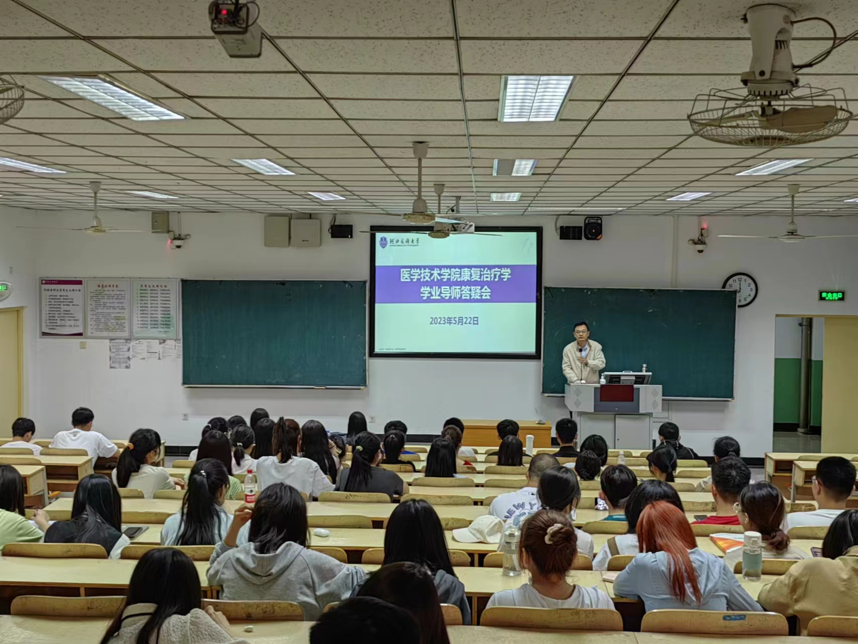 1684905667103067810.jpg ef9ed11bd61594e790a4b10002a25aa.jpg